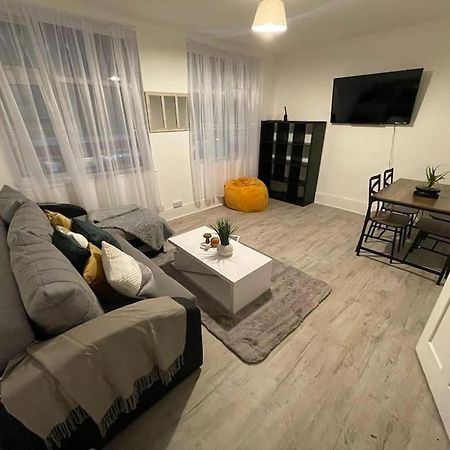 Stunning 2 Bedroom On Tower Bridge Londen Buitenkant foto