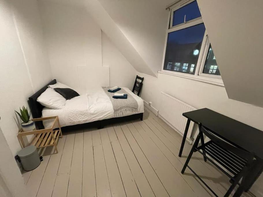 Stunning 2 Bedroom On Tower Bridge Londen Buitenkant foto